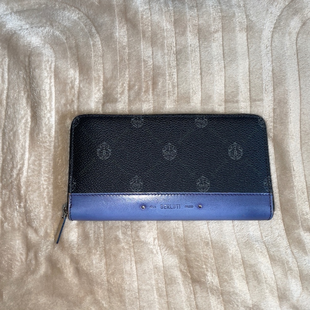 Berluti Itauba Round Zip Long Wallet Blue